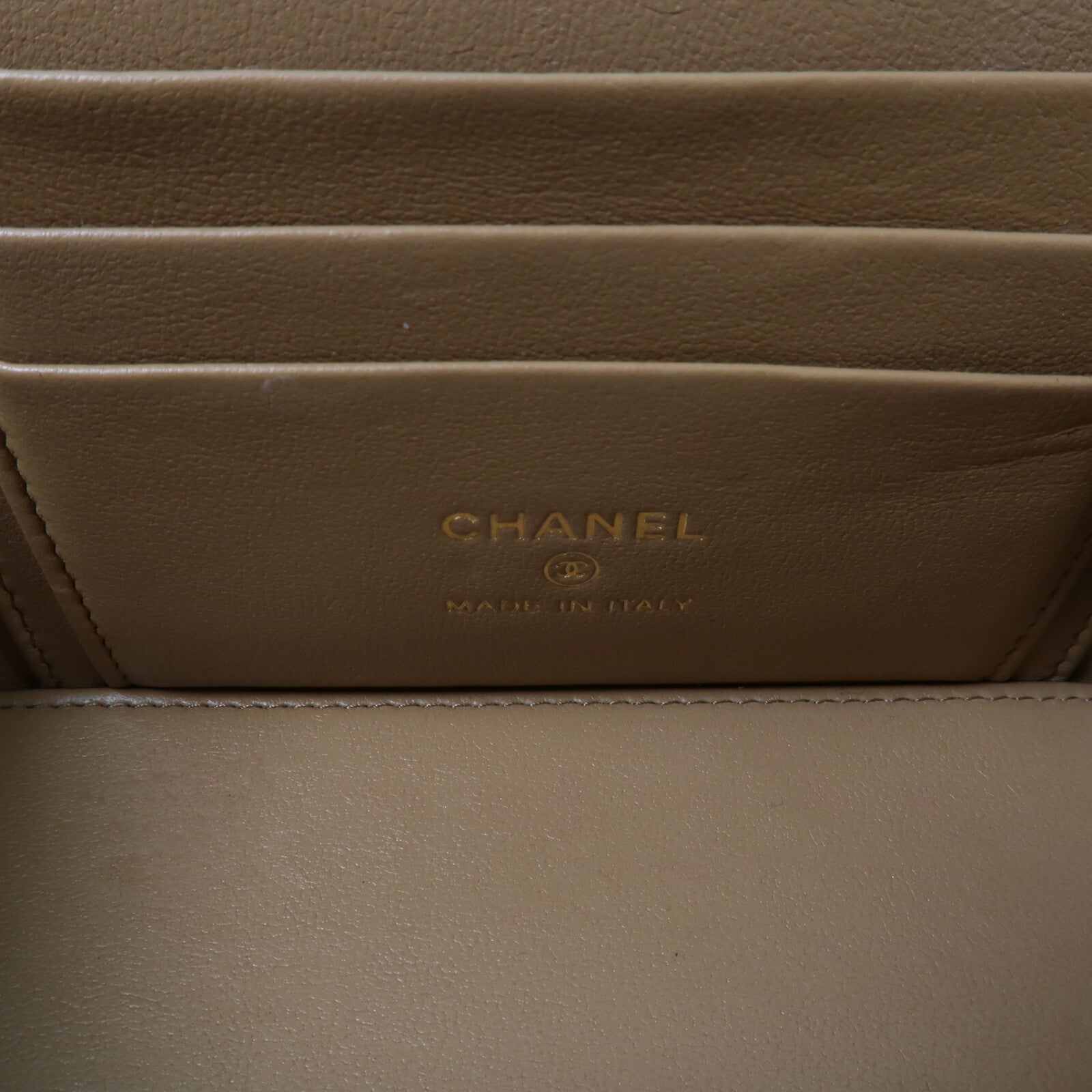 CHANEL 羊皮皮革Vanity Case鏈帶肩背袋