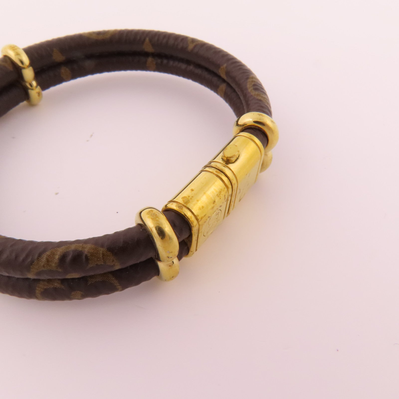 LOUIS VUITTON Monogram Keep It Twice Bracelet金扣手鐲