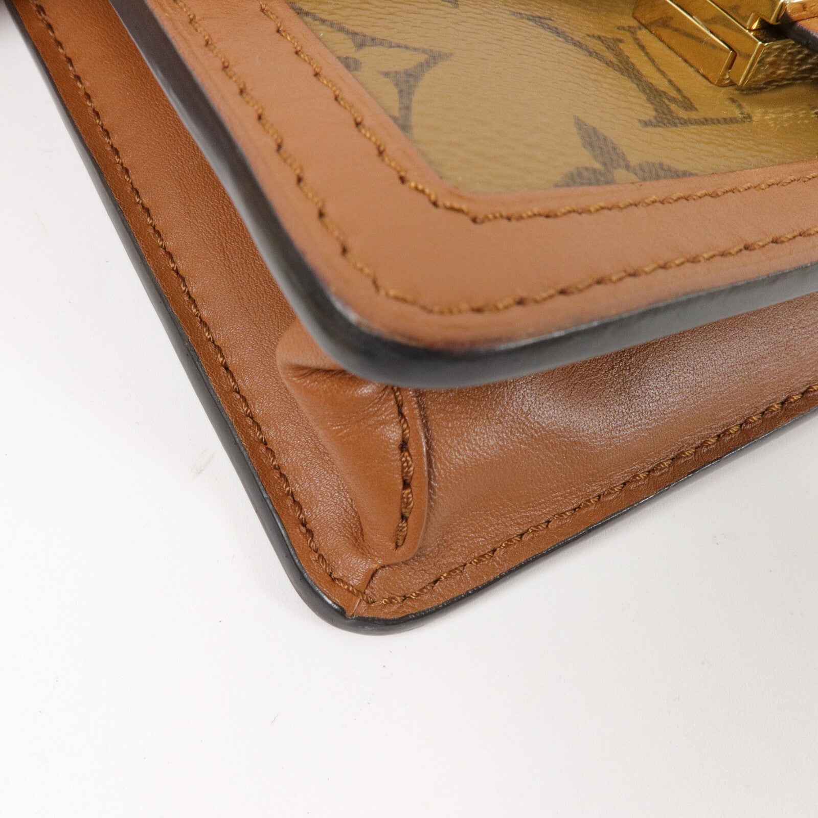 LOUIS VUITTON Monogram Reverse Dauphine肩背袋