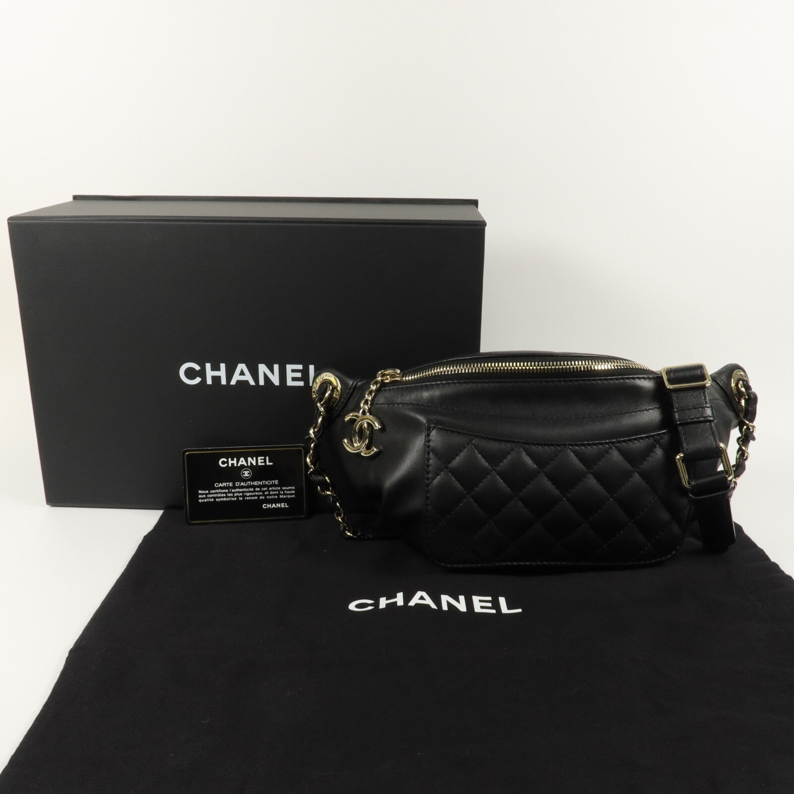 CHANEL 羊皮皮革Waist Bag鏈帶腰包