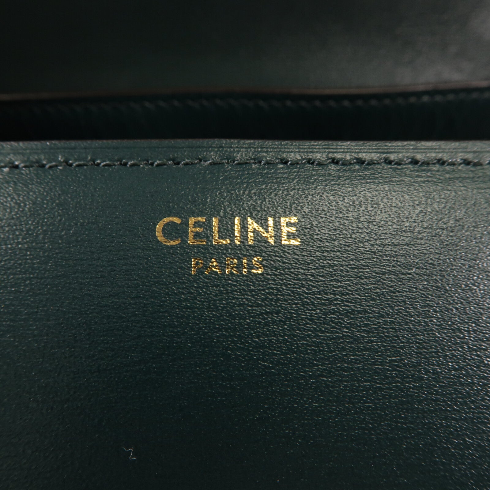 CELINE 牛皮皮革Classic Box金扣肩背袋