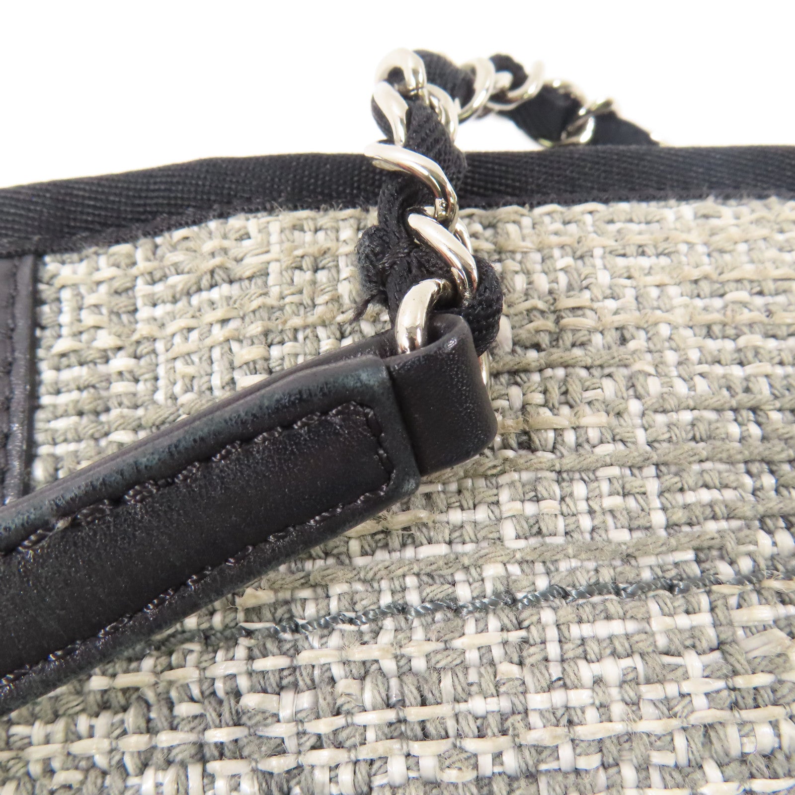 CHANEL 帆布Deauville Tote Bag銀扣肩背袋