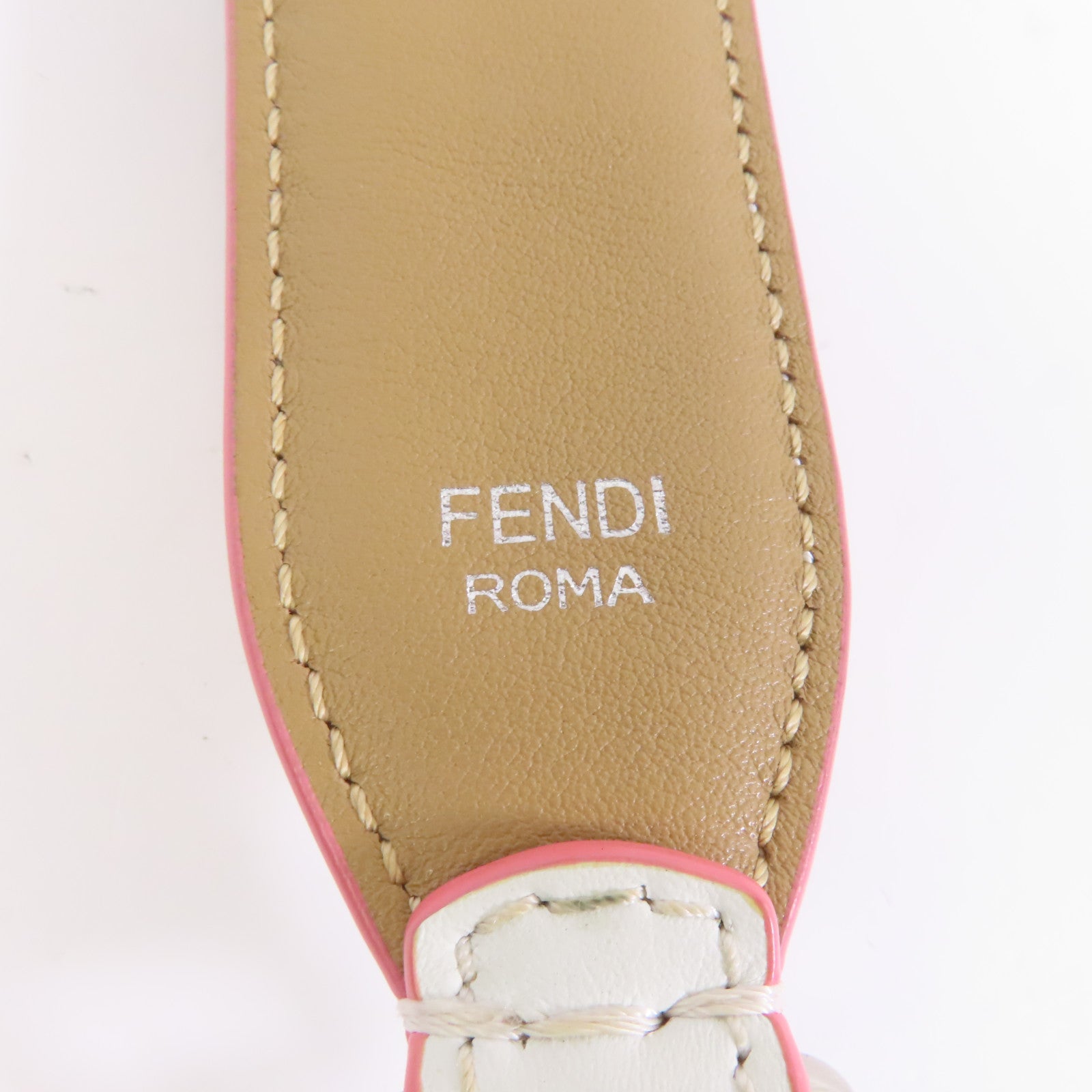 FENDI 皮革Shoulder Strap銀扣掛飾彩色/白色