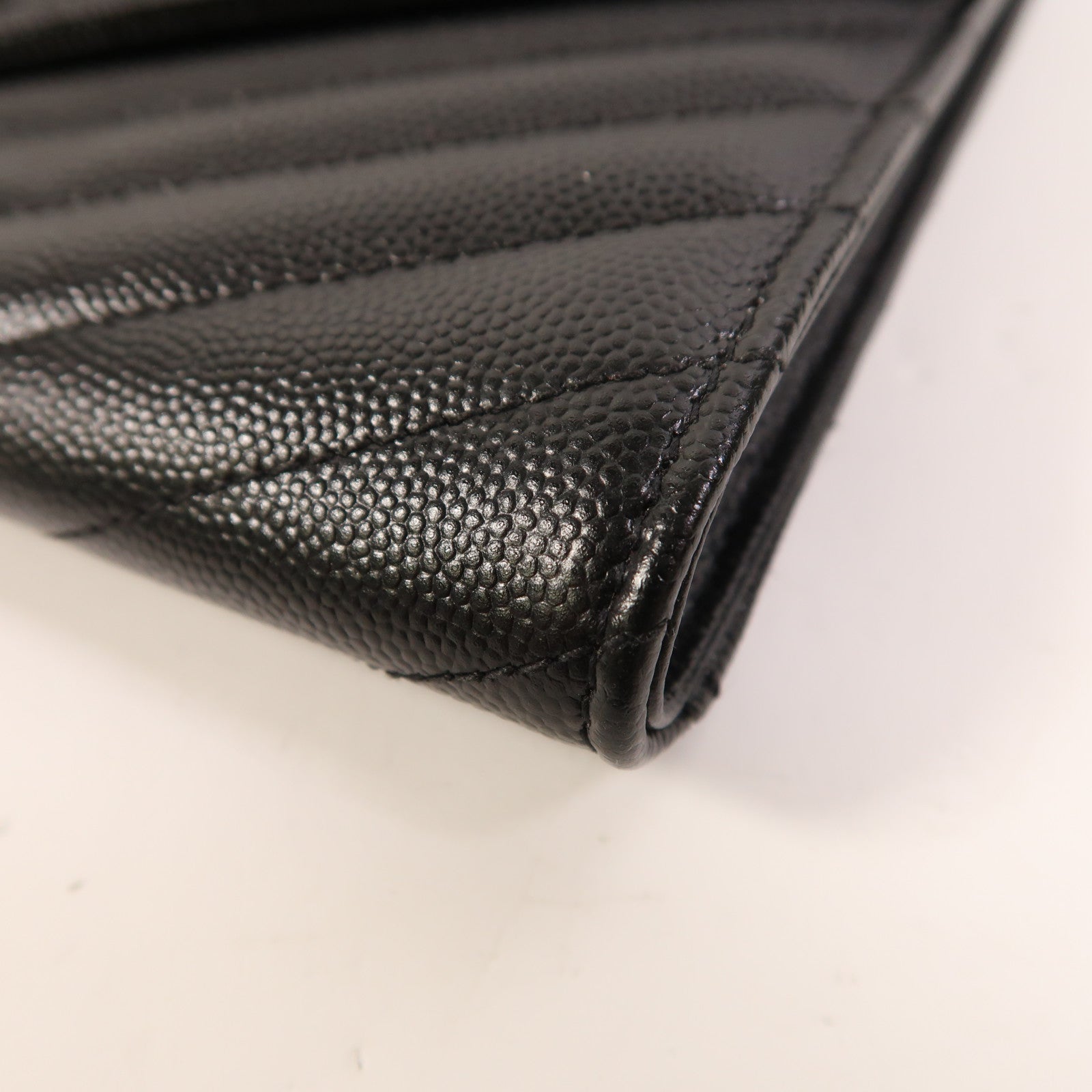 SAINT LAURENT 牛皮皮革Pouch銀扣手拿包