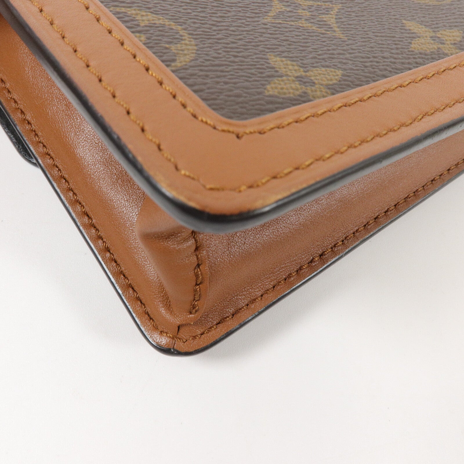 LOUIS VUITTON Monogram Reverse Dauphine肩背袋