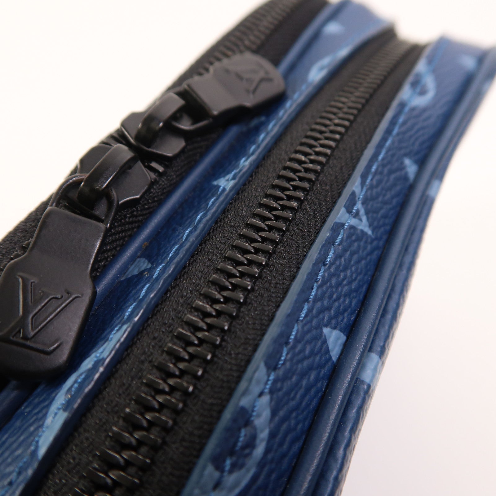 LOUIS VUITTON Monogram Nano Alpha肩背袋