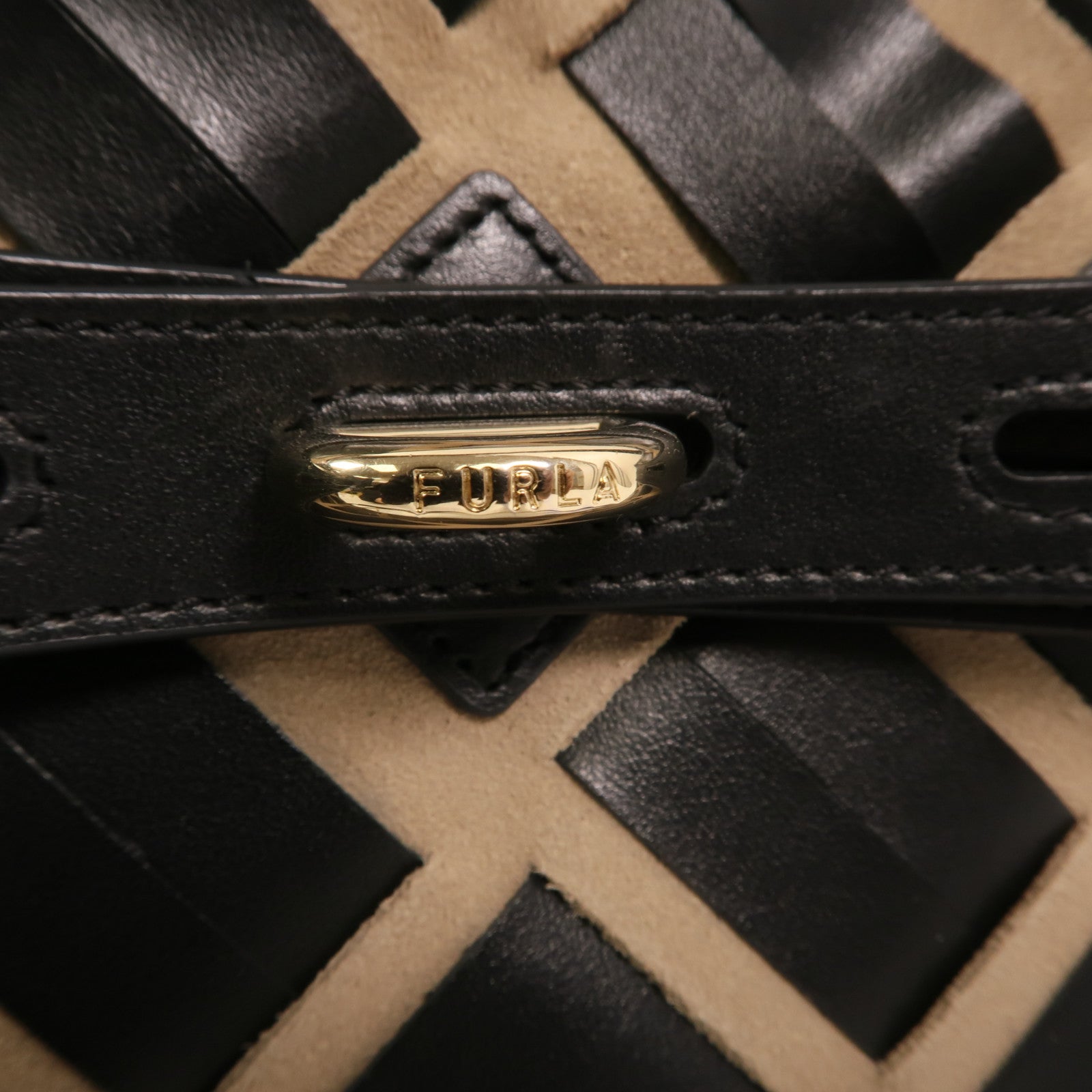 Furla 牛皮皮革Shoulder Bag金扣肩背袋