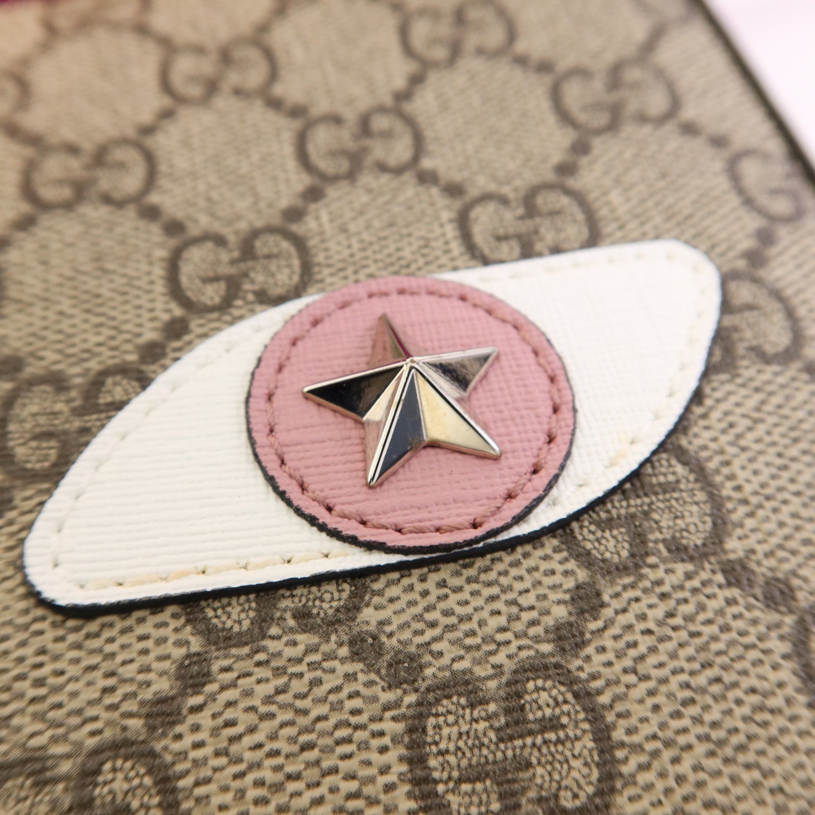 GUCCI 塗層帆布Shoulder Bag銀扣肩背袋