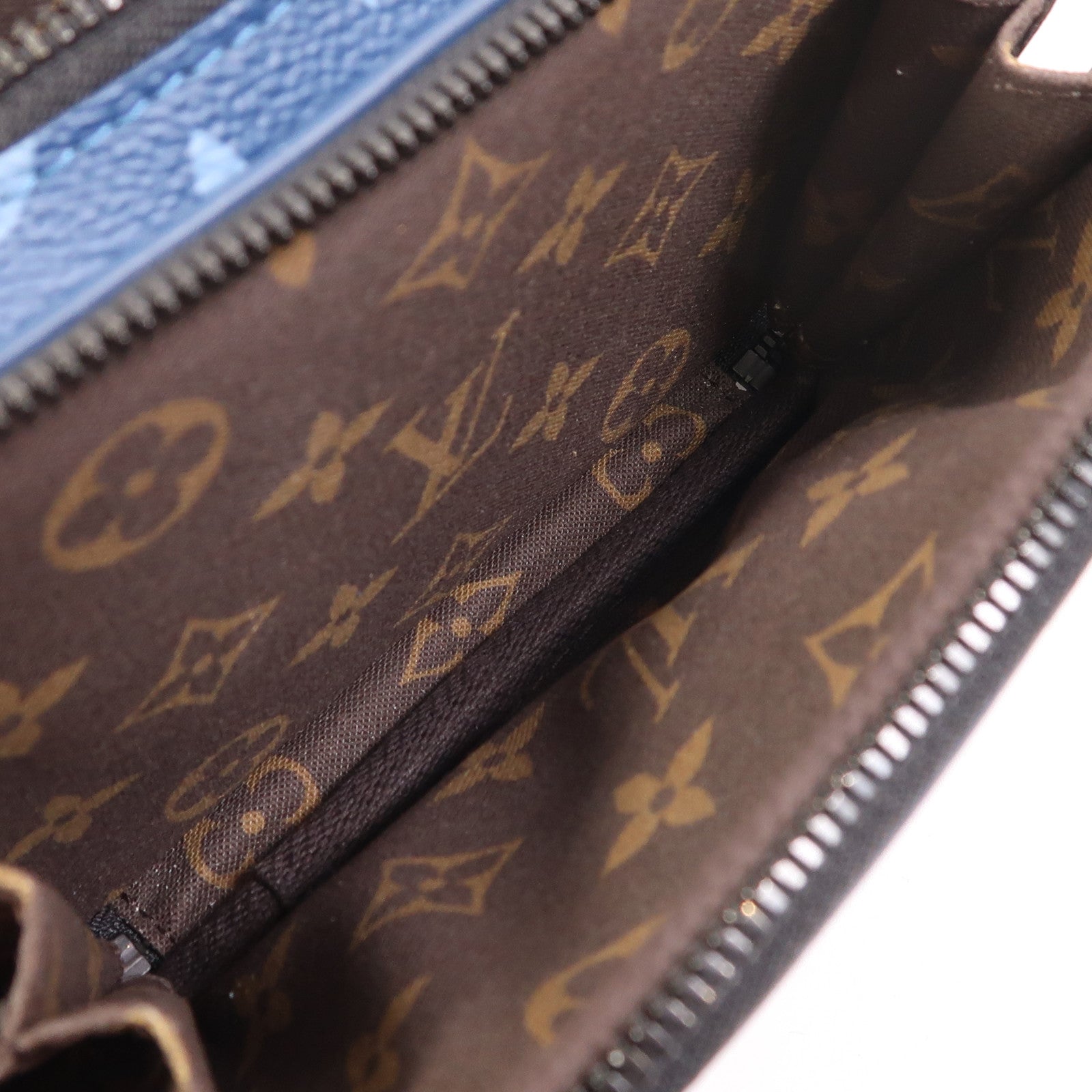LOUIS VUITTON Monogram Nano Alpha肩背袋