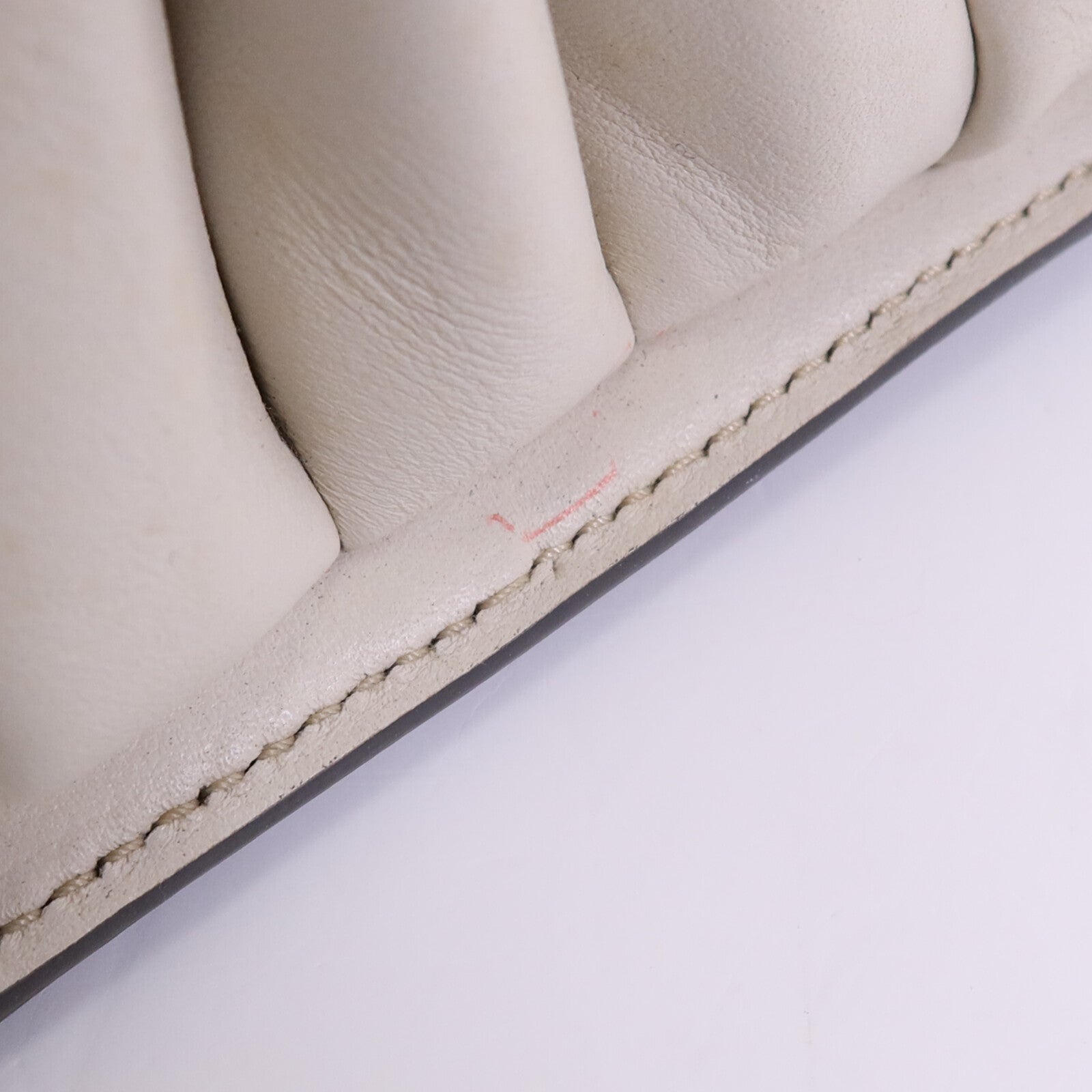 PRADA Saffiano皮革Hand Bag金扣手挽袋