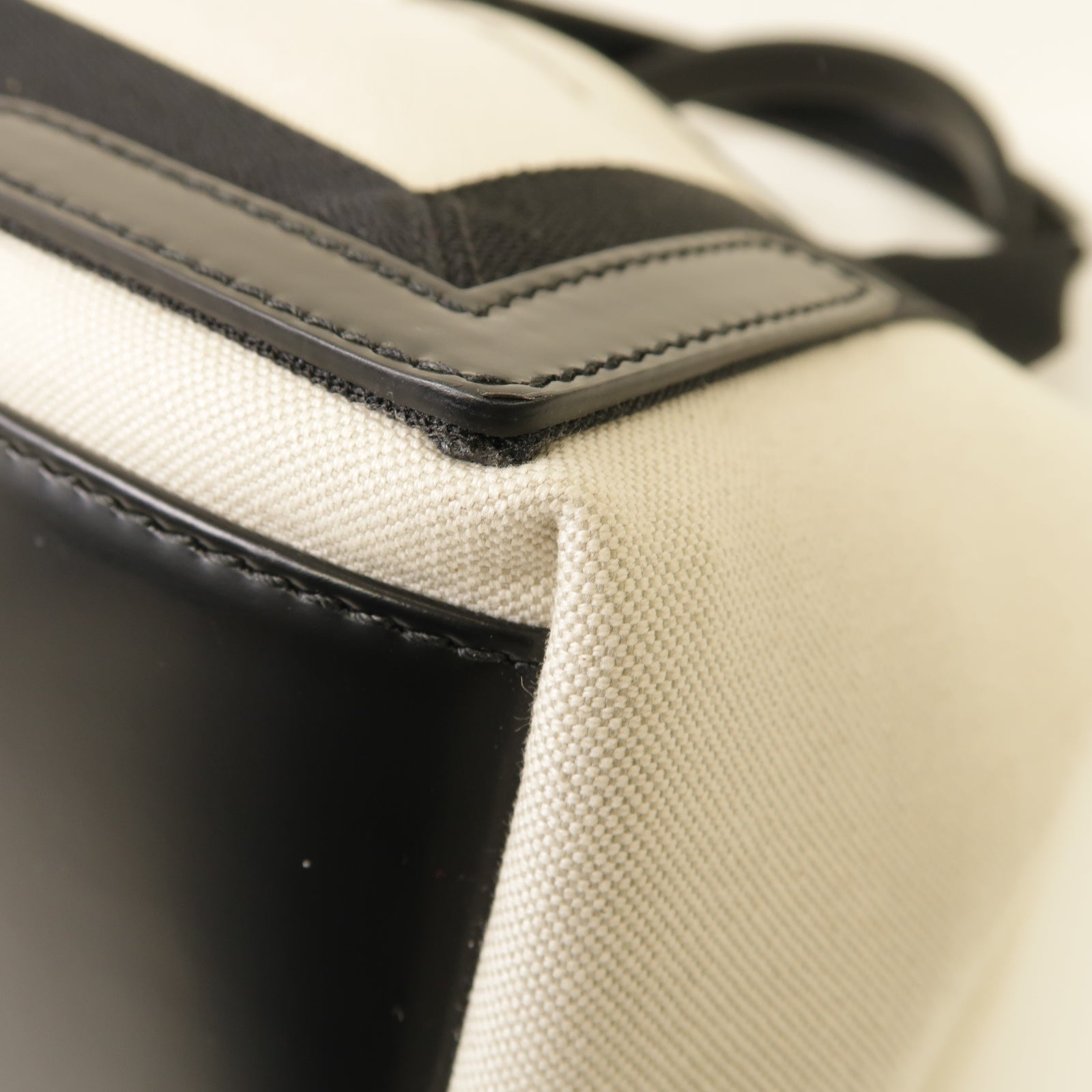 BALENCIAGA 帆布Tote Bag銀扣手挽袋白色/黒色