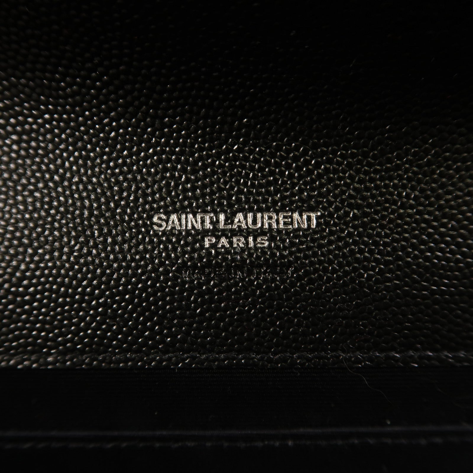 SAINT LAURENT 牛皮皮革Pouch銀扣手拿包