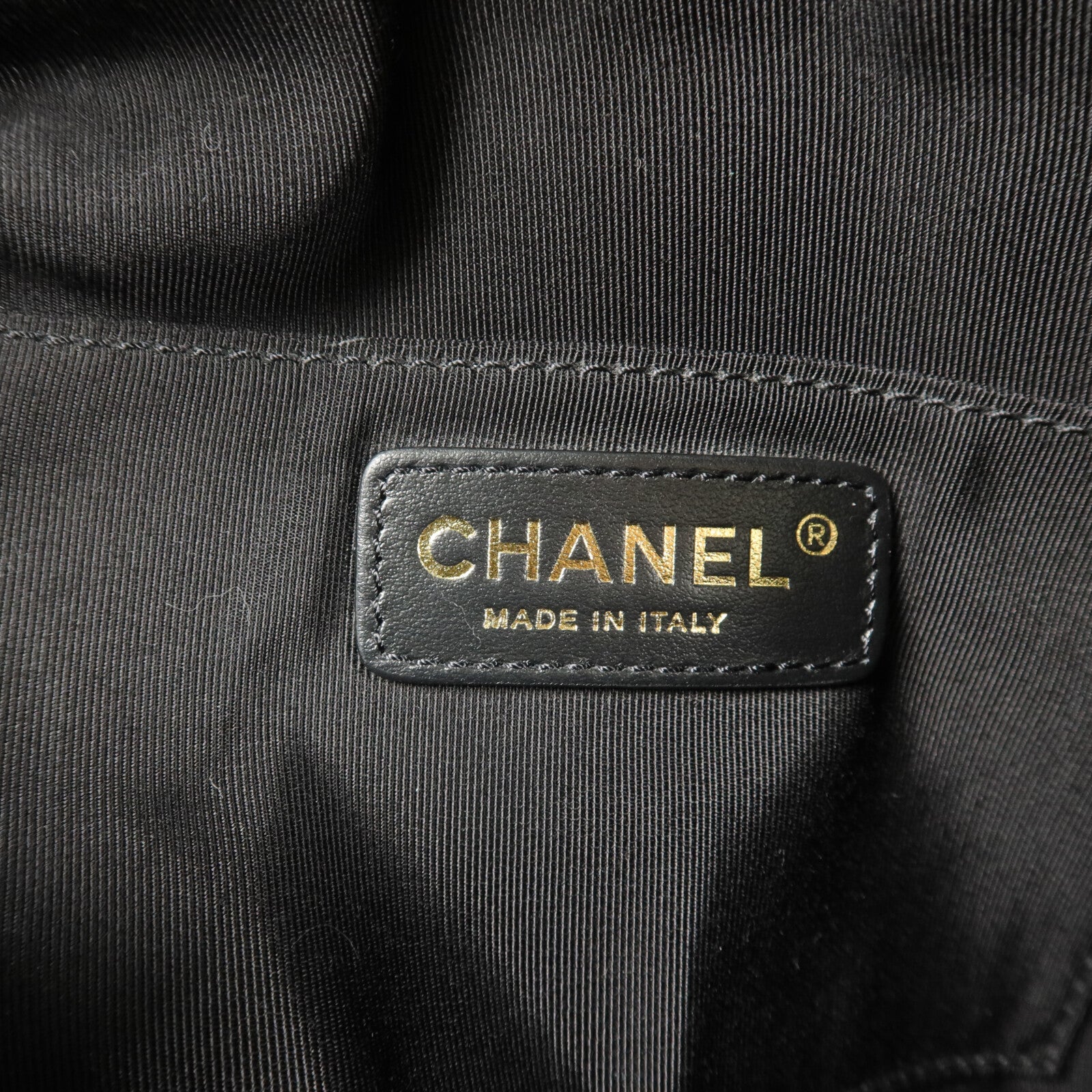 CHANEL 羊皮皮革Waist Bag鏈帶腰包