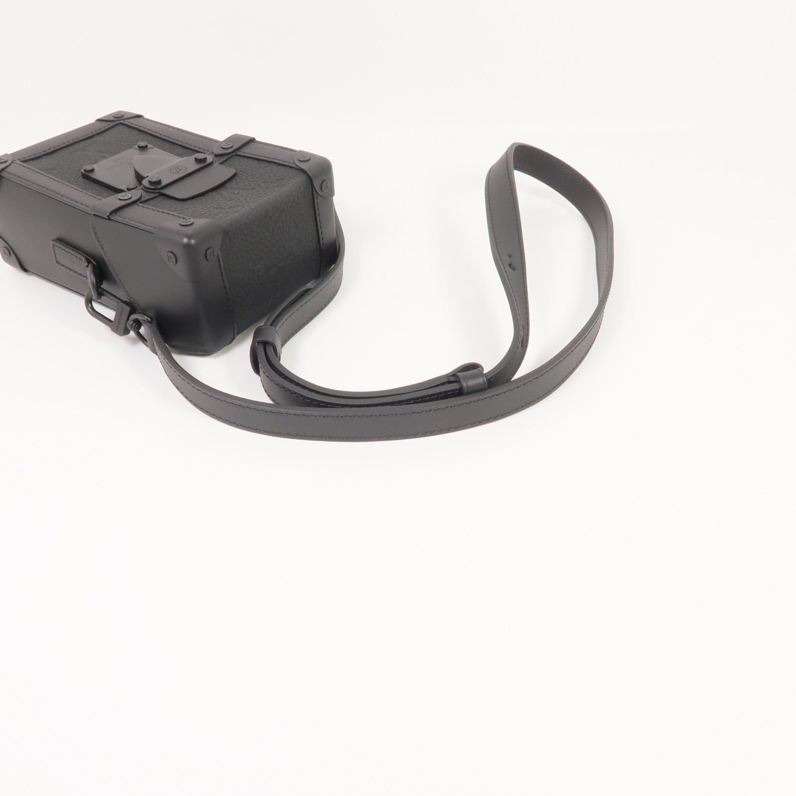 LOUIS VUITTON Monogram Taurillon Vertical Trunk肩背袋