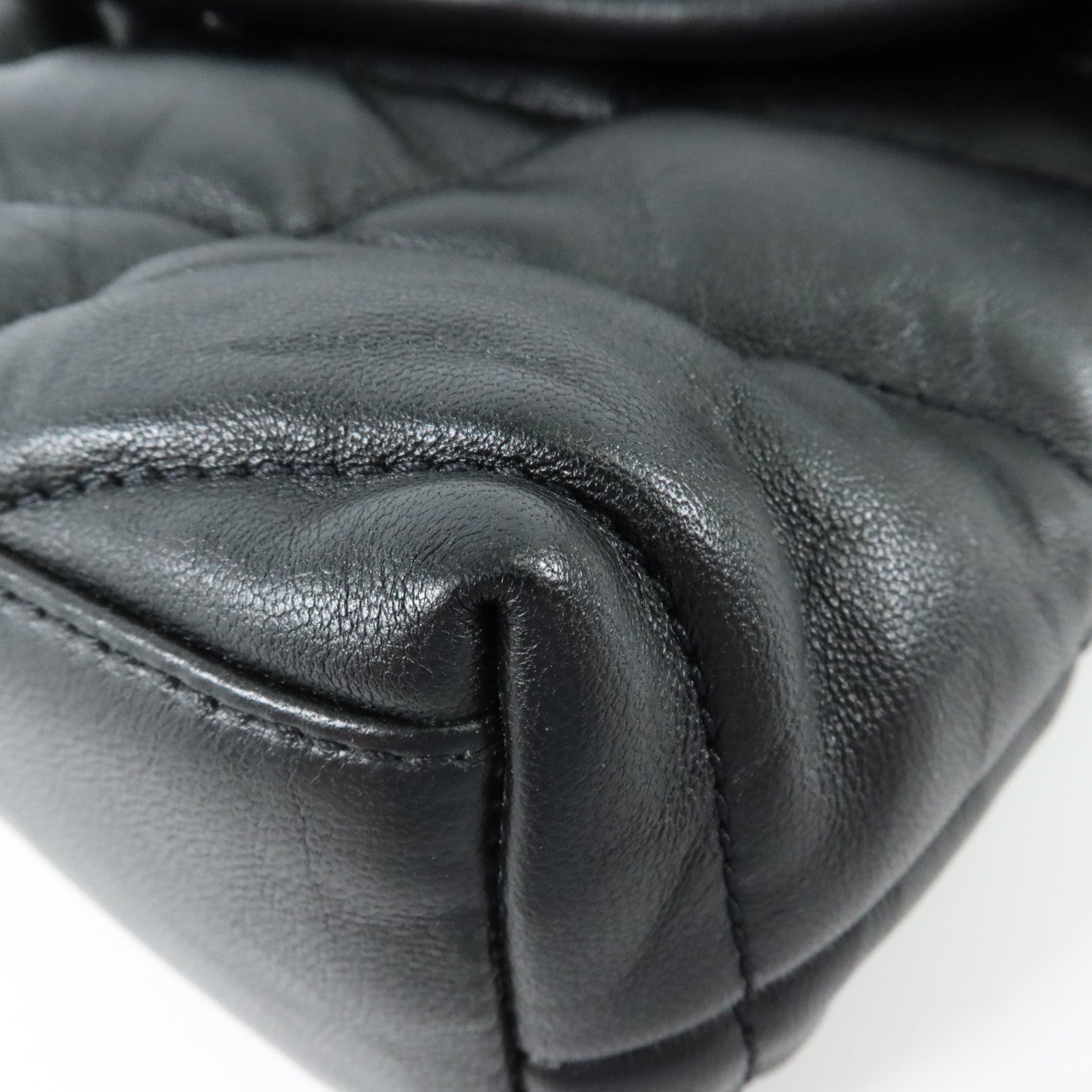 SAINT LAURENT 羊皮皮革Puffer Toy銀扣鏈帶肩背袋