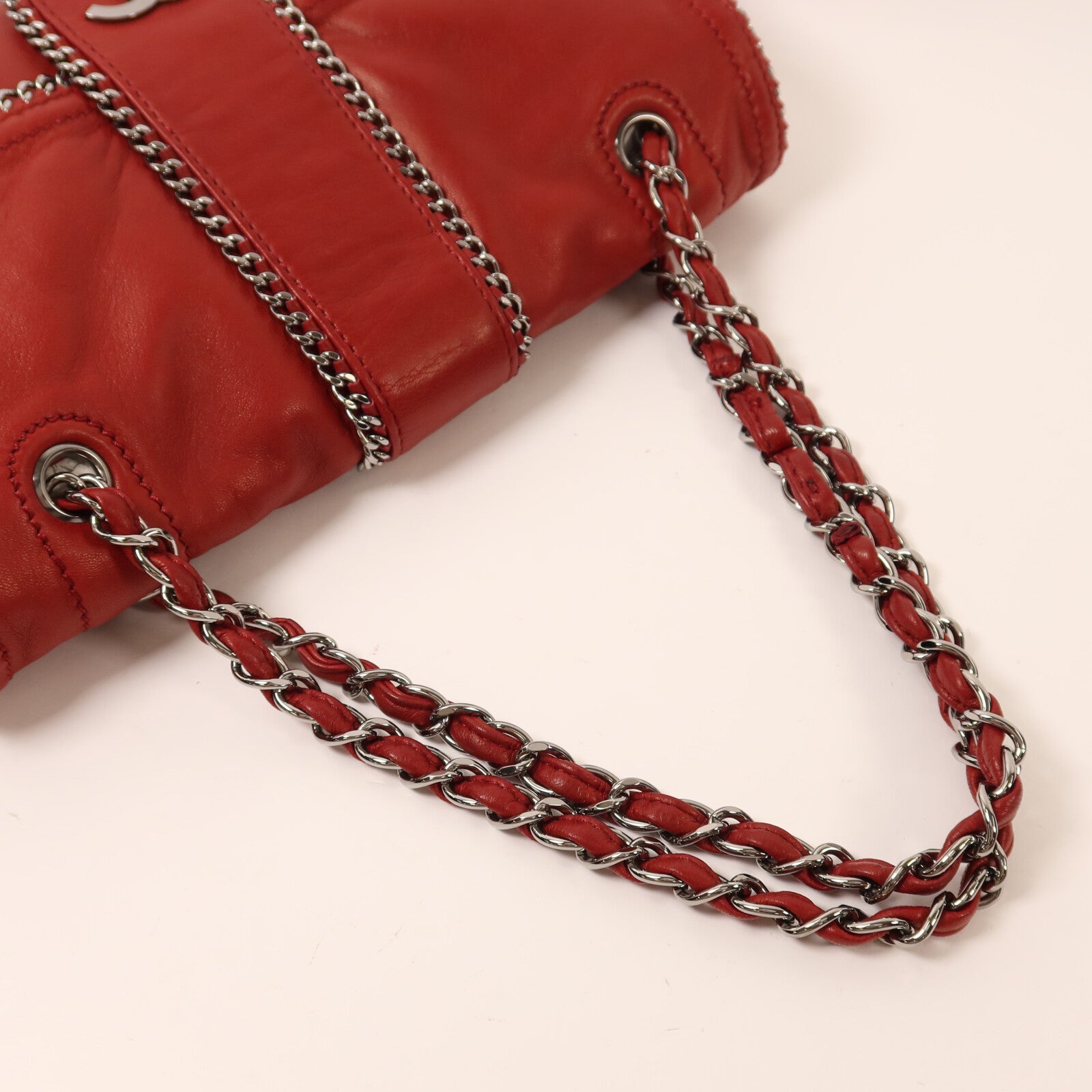 CHANEL 羊皮皮革Chain Shoulder鏈帶肩背袋