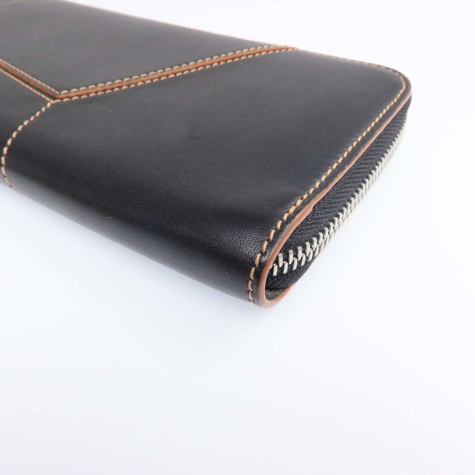 LOEWE 牛皮皮革Long Wallet銀扣長錢包