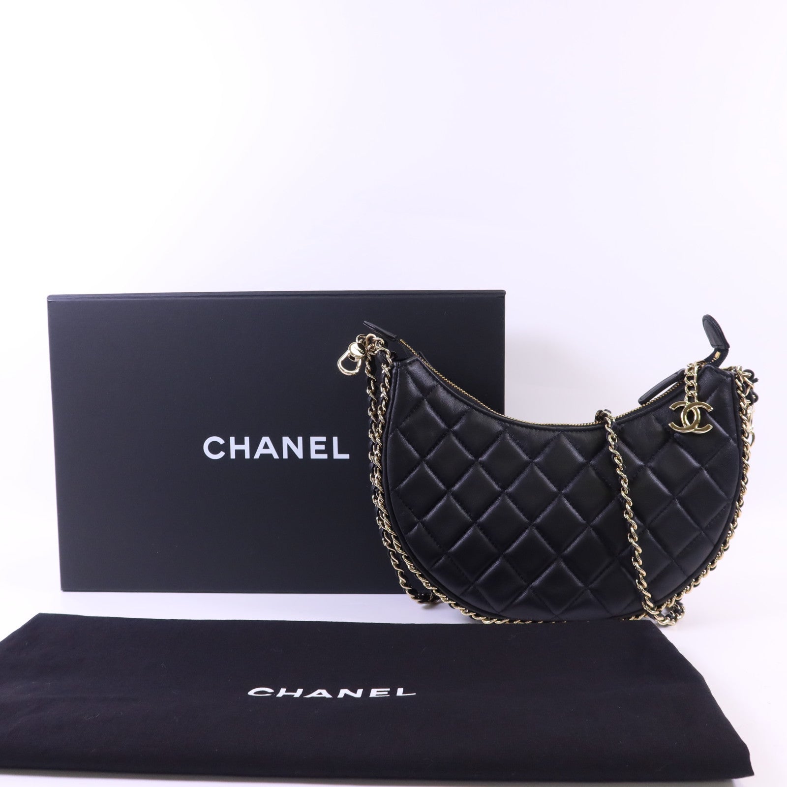 CHANEL 羊皮皮革Matelasse Hobo金扣鏈帶肩背袋