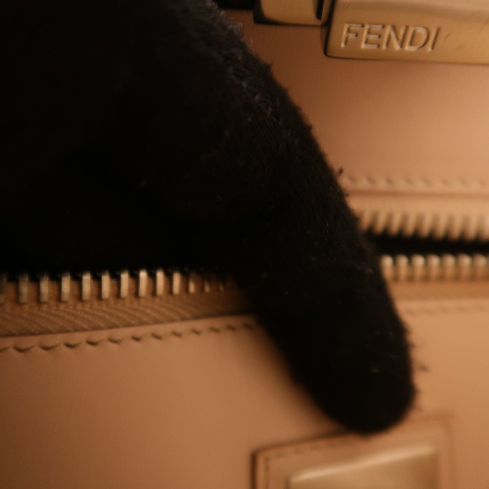FENDI 蛇皮皮革Peekaboo手挽肩背兩用袋
