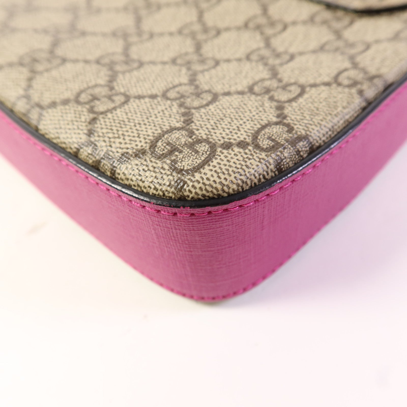 GUCCI 塗層帆布Shoulder Bag銀扣肩背袋