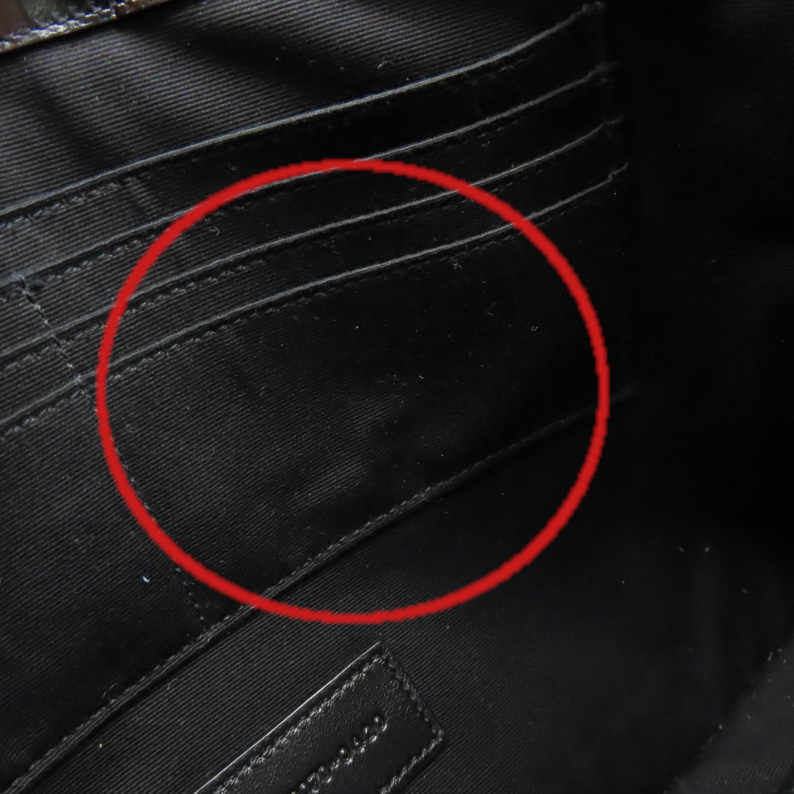 SAINT LAURENT 牛皮皮革Clutch手拿包黑色