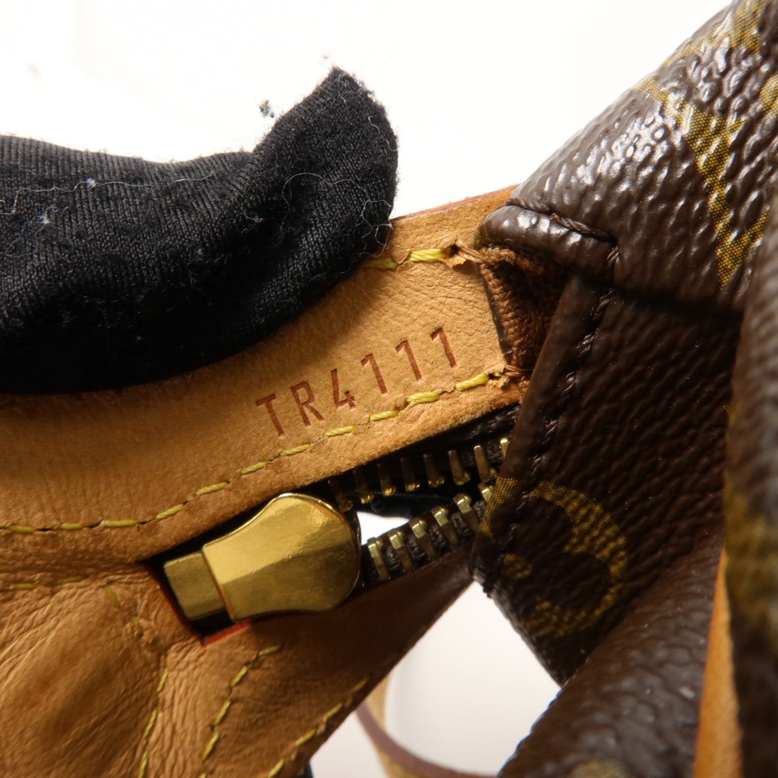 LOUIS VUITTON Monogram Stresa PM肩背袋棕色