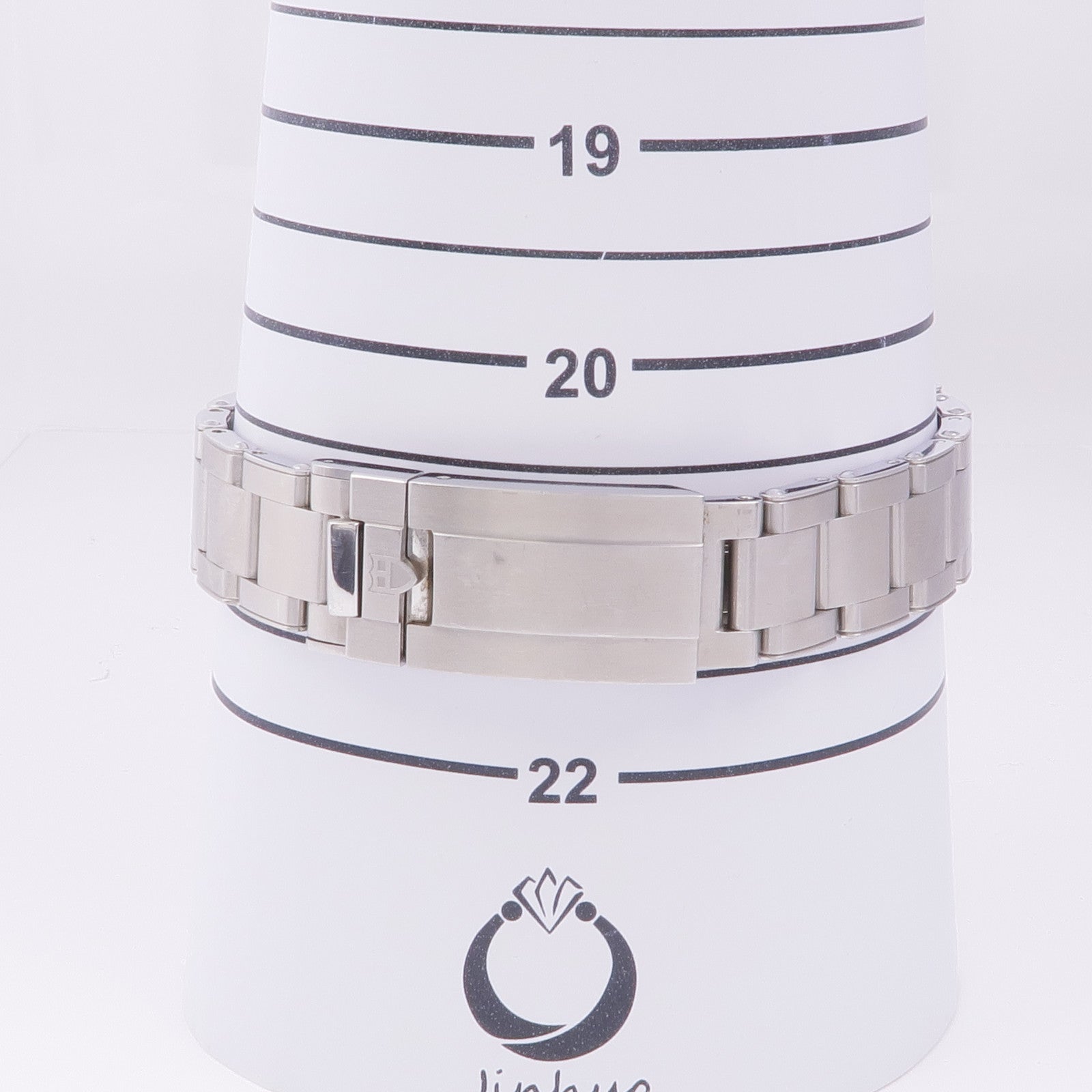 TUDOR Black Bay Pro M79470-0001