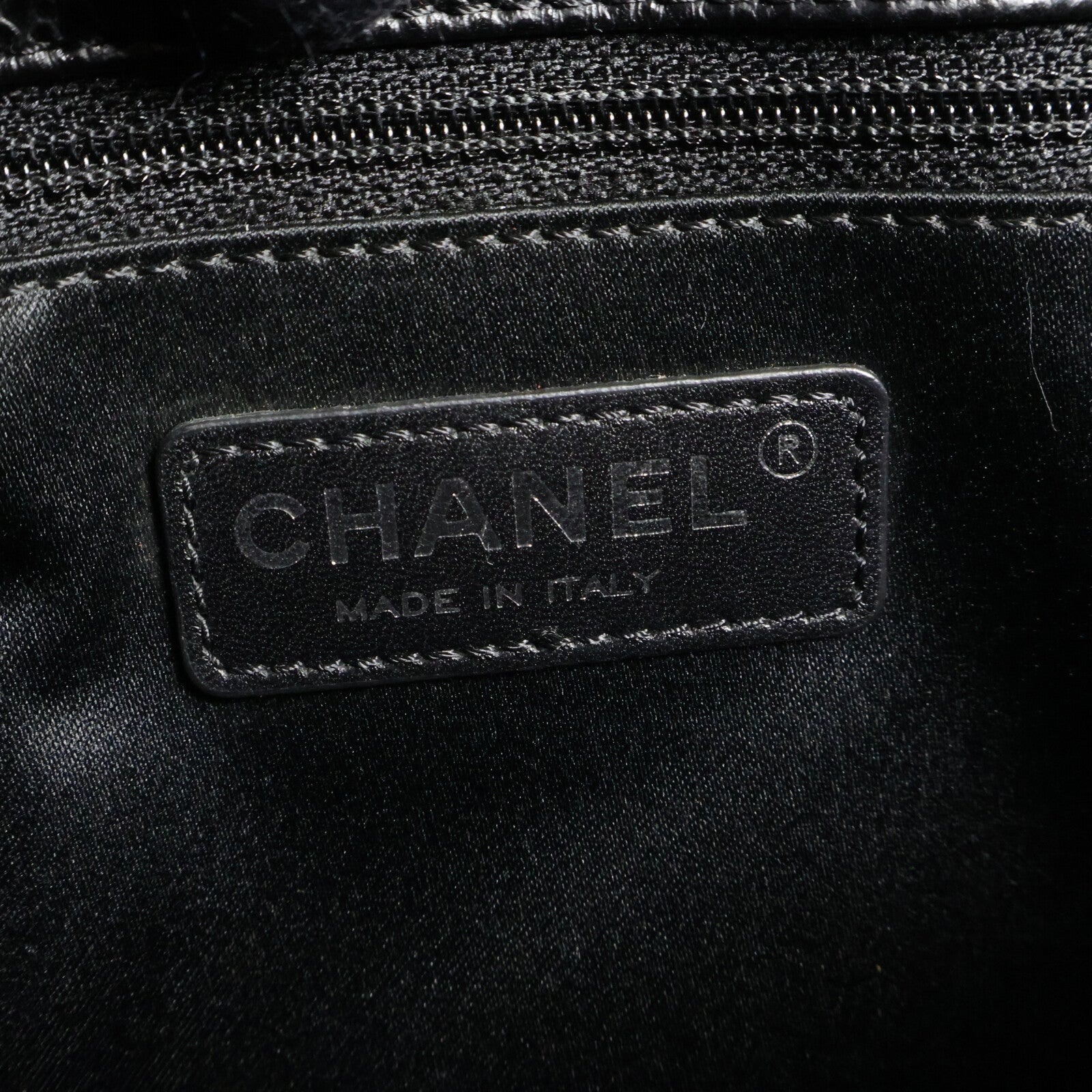 CHANEL 牛皮皮革GST Grand Shopping Tote Bag鏈帶肩背袋