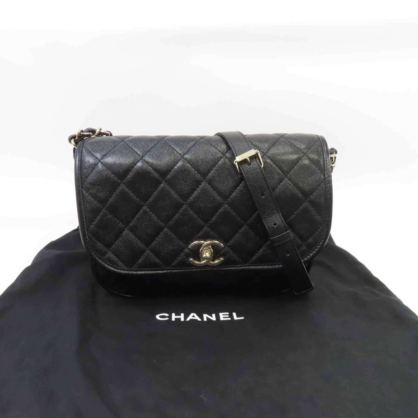 CHANEL 菱格Caviar皮革Chain Shoulder金扣鏈帶肩背袋