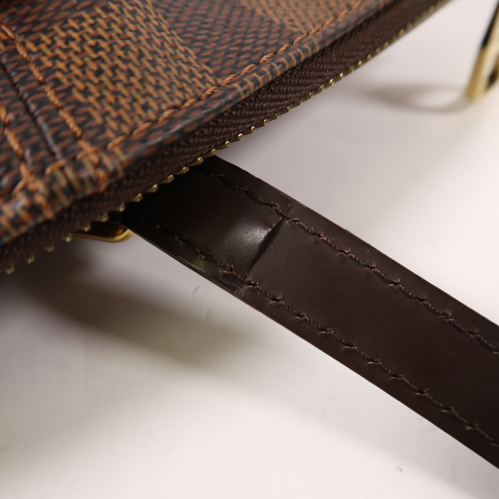 LOUIS VUITTON Damier Ebene Totally MM金扣肩背袋