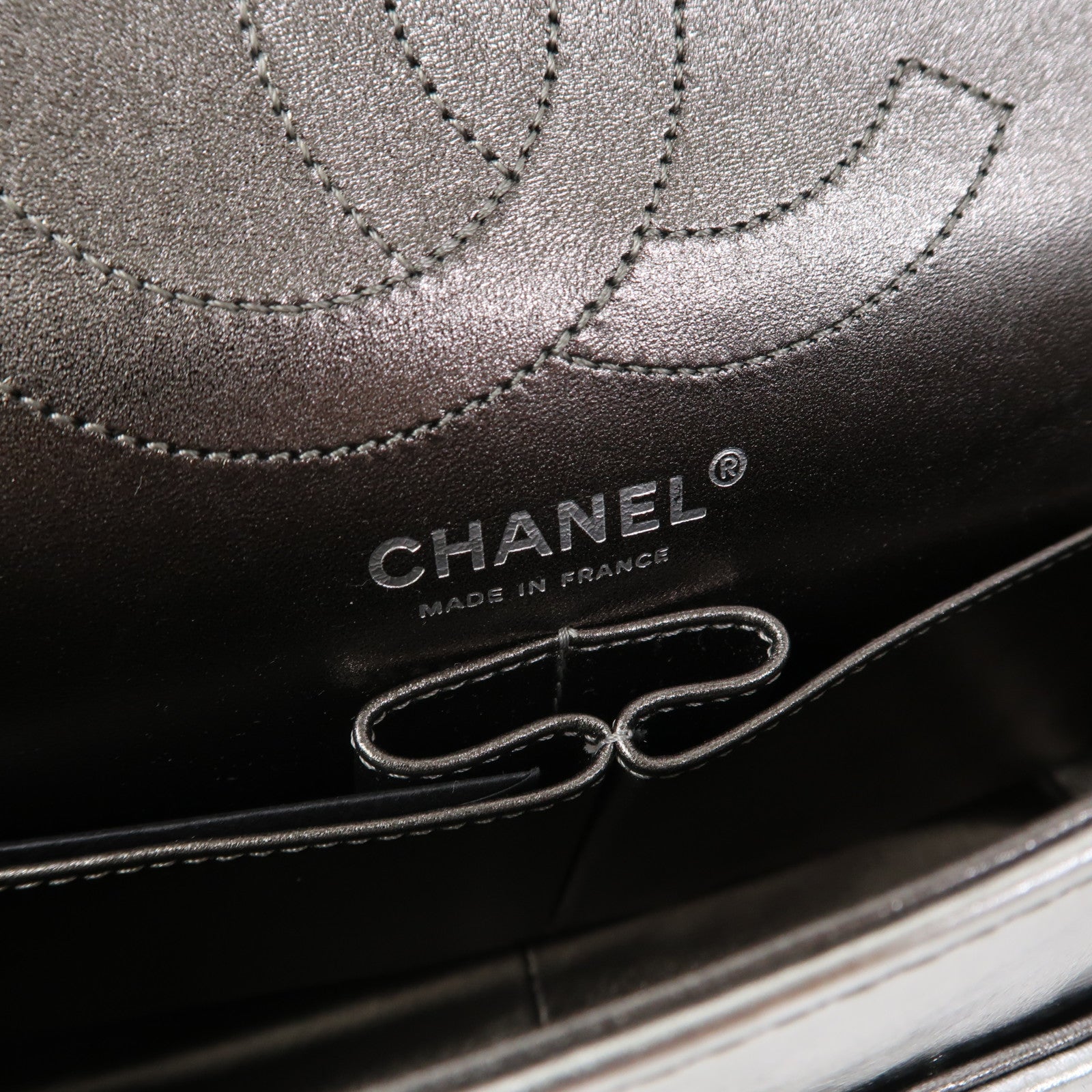 CHANEL 【清倉大減價】菱格牛皮皮革2.55 Chain Shoulder銀扣鏈帶肩背袋銀色