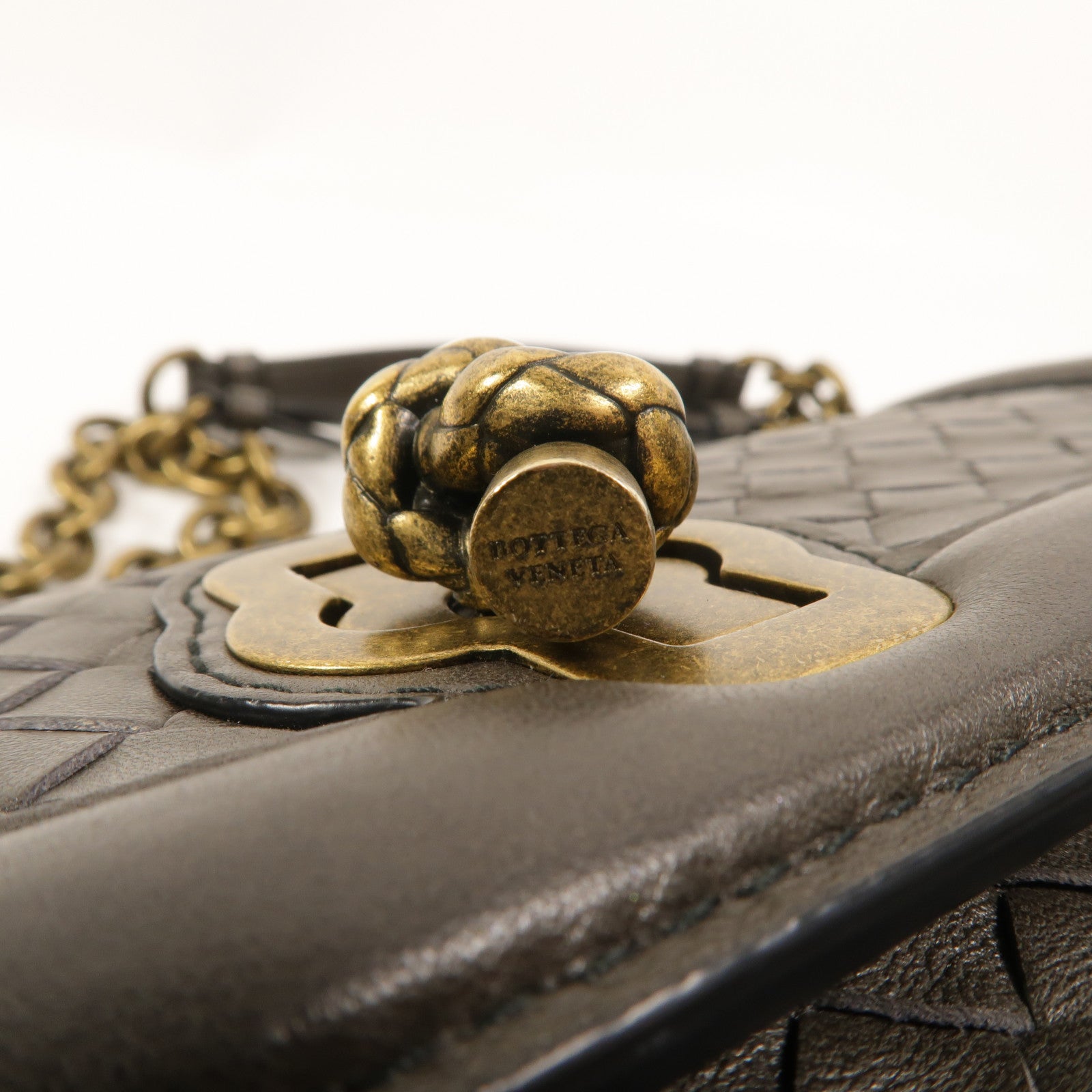 BOTTEGA VENETA 羊皮皮革Olimpia Bag鏈帶肩背袋