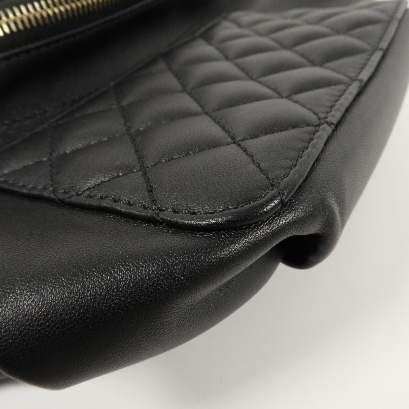 CHANEL 羊皮皮革Waist Bag鏈帶腰包