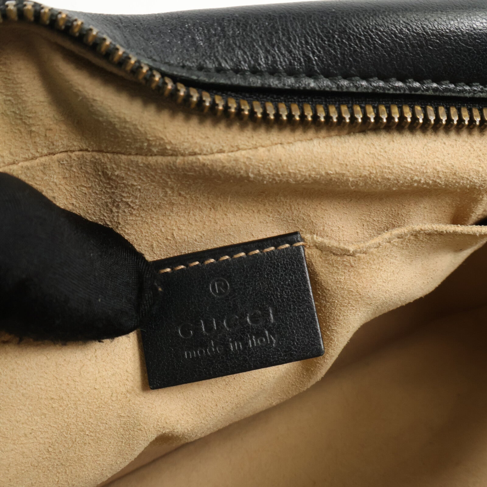 GUCCI 牛皮皮革GG Marmont Small肩背袋