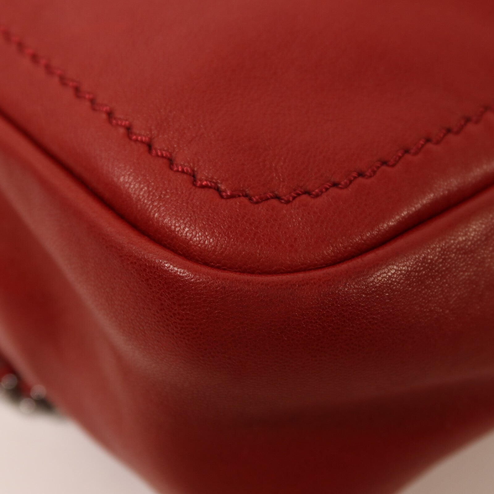 CHANEL 羊皮皮革Chain Shoulder鏈帶肩背袋