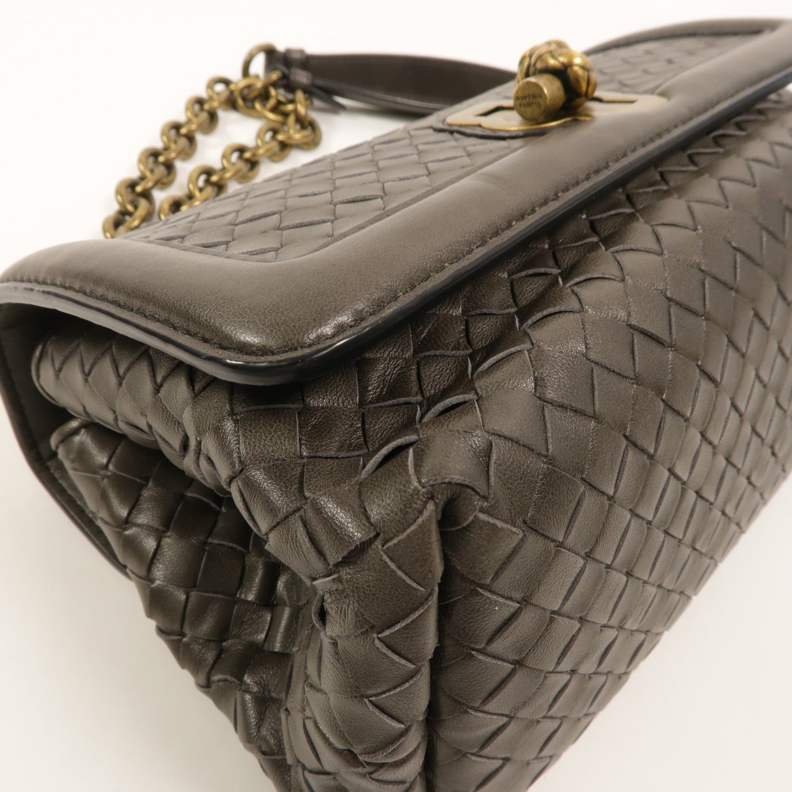 BOTTEGA VENETA 羊皮皮革Olimpia Bag鏈帶肩背袋