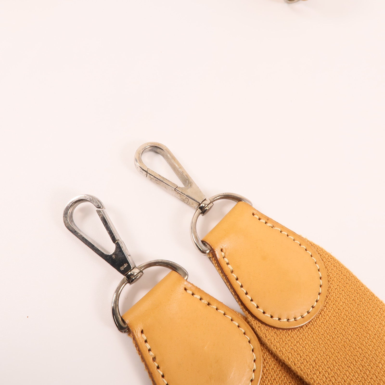 HERMES 帆布Evelyne PM銀扣肩背袋