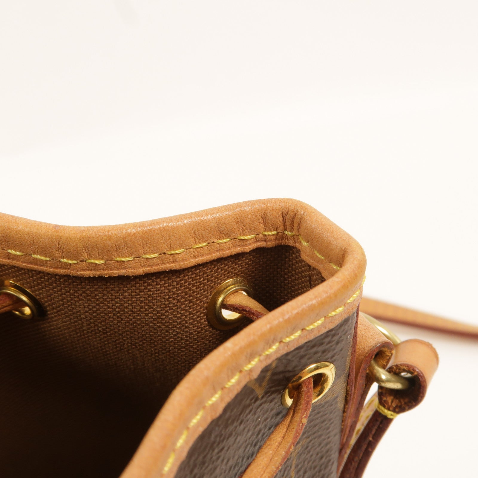 LOUIS VUITTON Monogram Nano Noe肩背袋