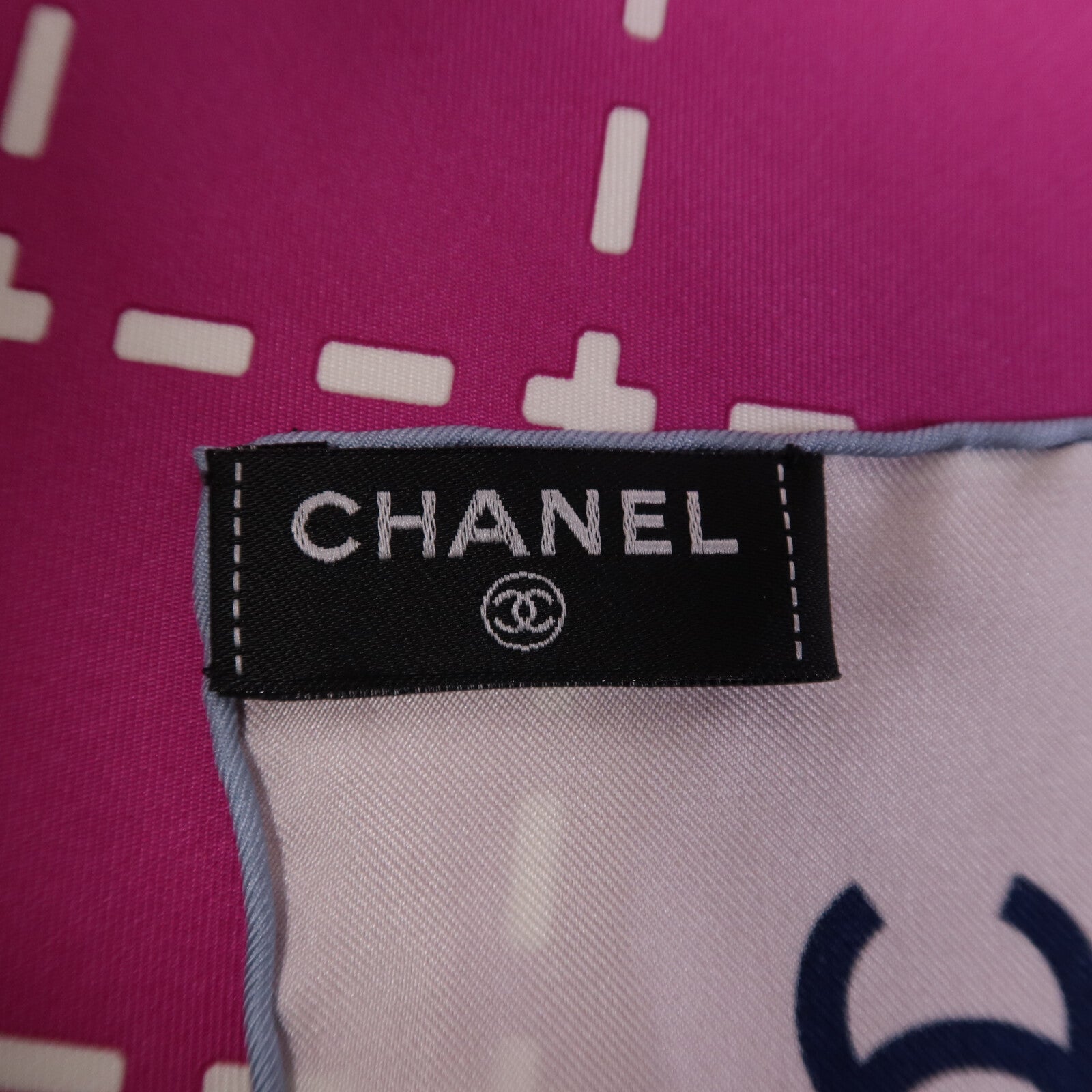 CHANEL 絲質Scarf 90x90絲巾