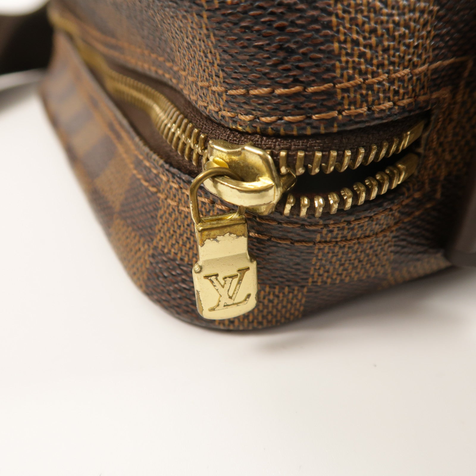 LOUIS VUITTON Damier Olav PM肩背袋