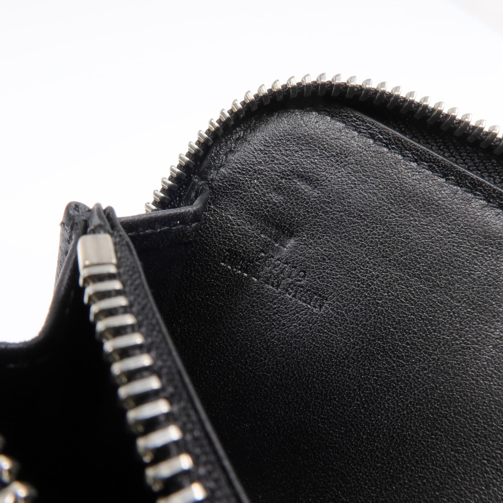 LOEWE 牛皮皮革Long Wallet銀扣長錢包