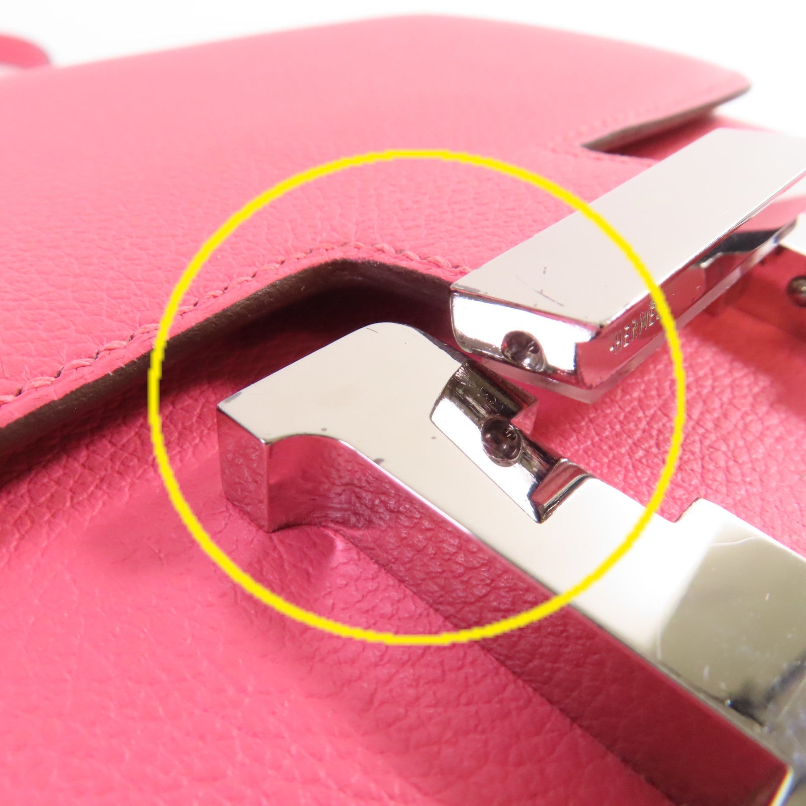 HERMES 【激減優惠】Evercolor皮革Mini Constance Shoulder Bag銀扣肩背袋玫瑰杜鵑粉色/李子色