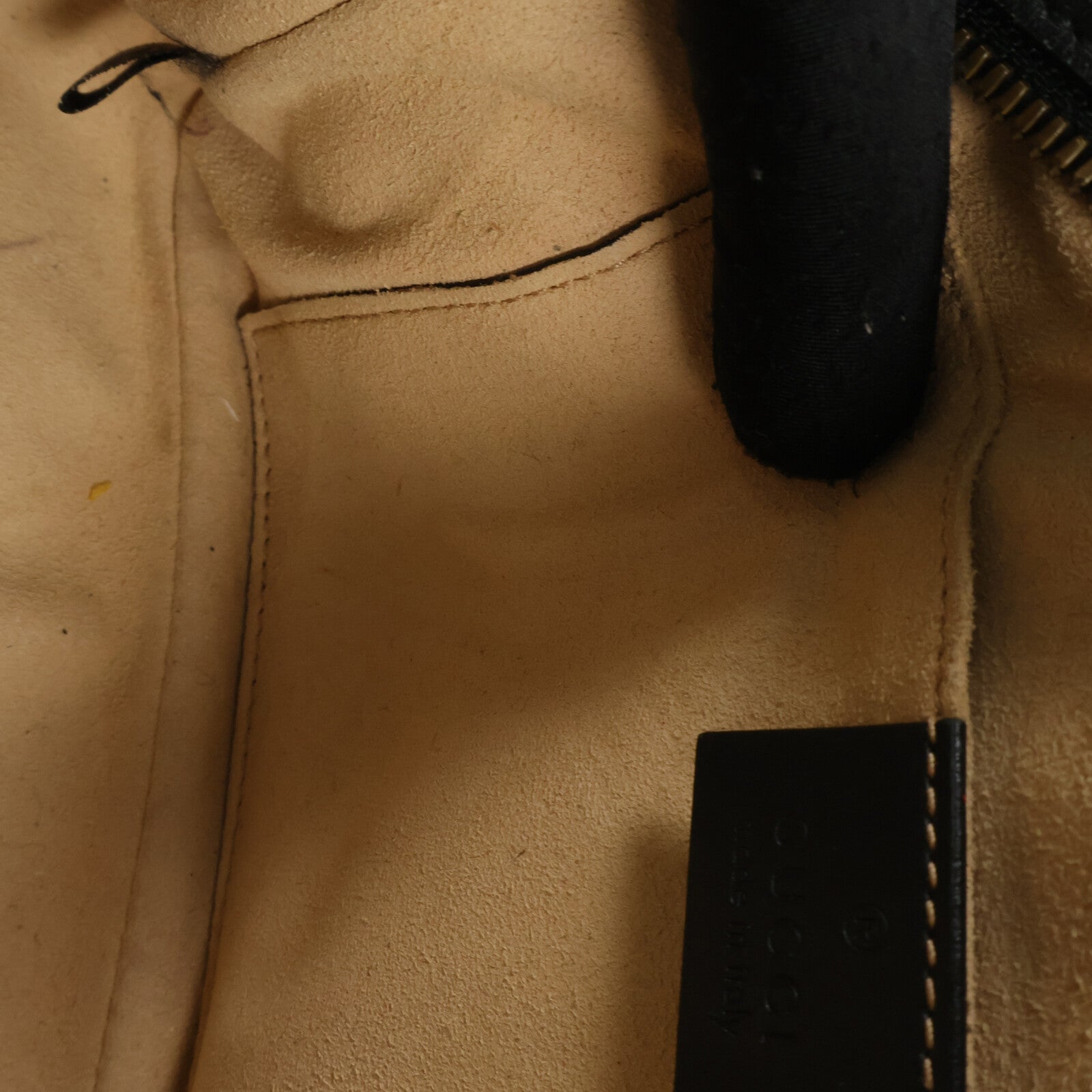 GUCCI 牛皮皮革GG Marmont Small肩背袋