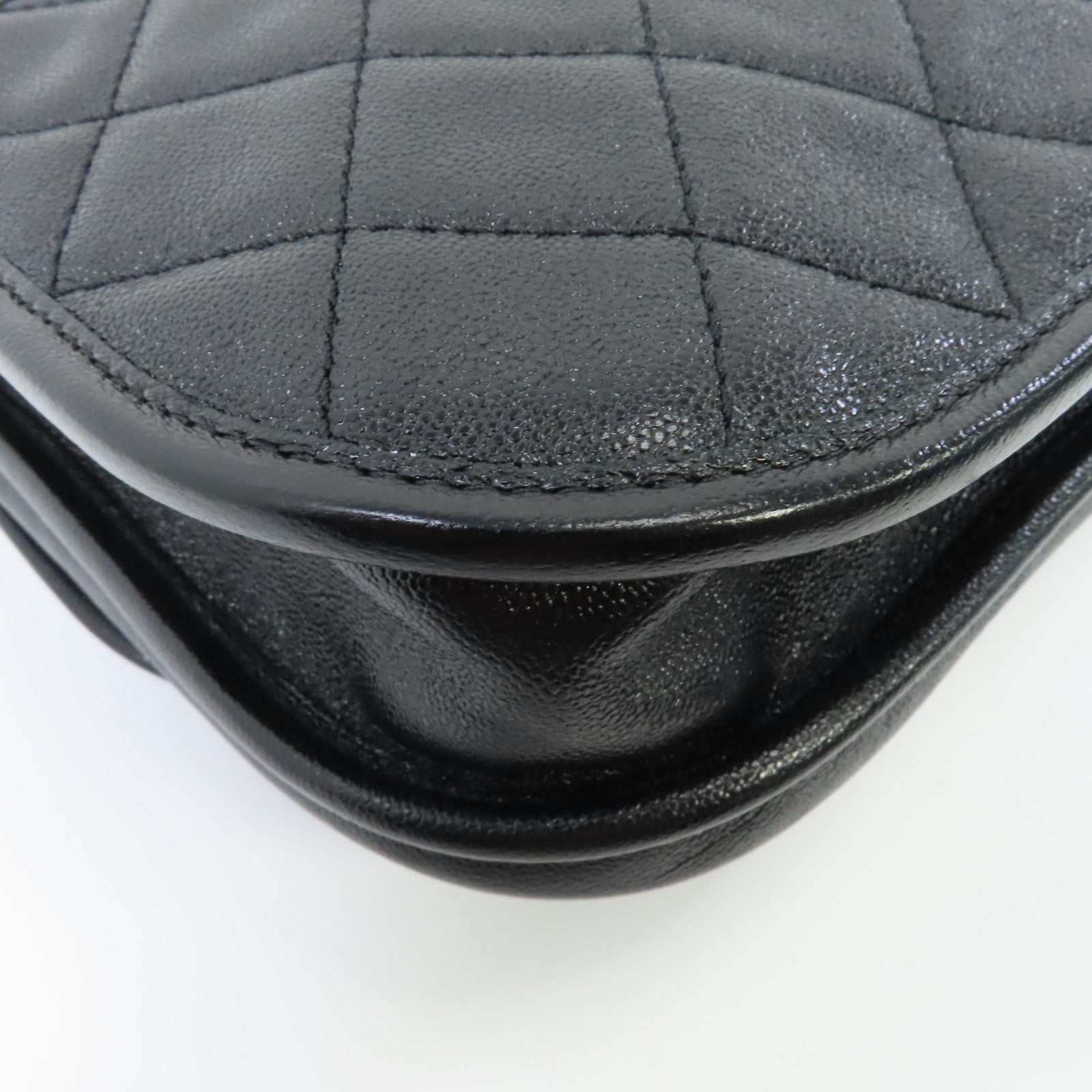 CHANEL 菱格Caviar皮革Chain Shoulder金扣鏈帶肩背袋