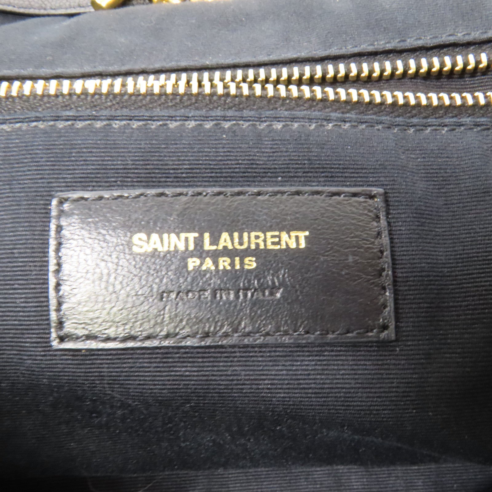 YVES SAINT LAURENT 牛皮皮革Nolita Medium金扣鏈帶肩背袋