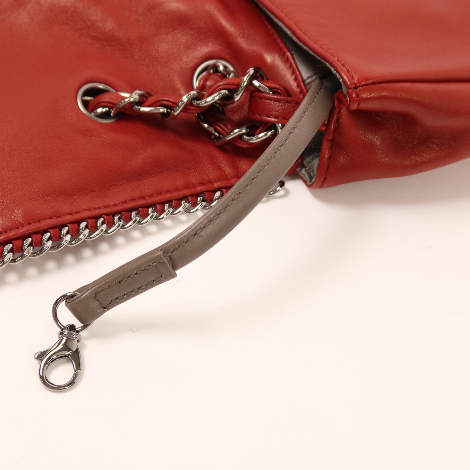 CHANEL 羊皮皮革Chain Shoulder鏈帶肩背袋