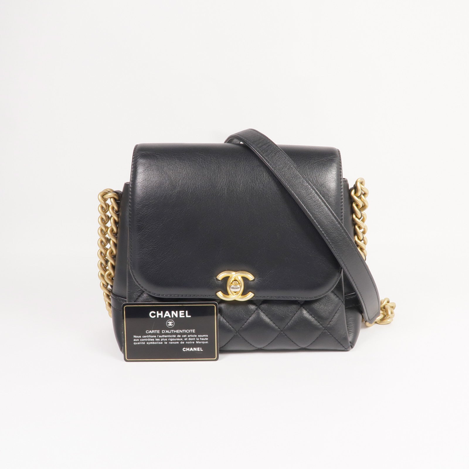 CHANEL 牛皮皮革Chain Shoulder Bag金扣鏈帶肩背袋