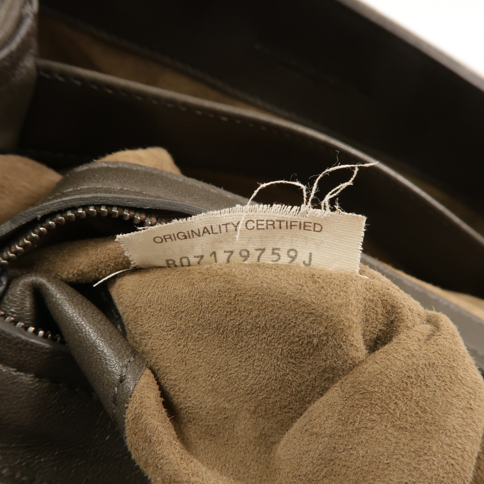 BOTTEGA VENETA 羊皮皮革Olimpia Bag鏈帶肩背袋