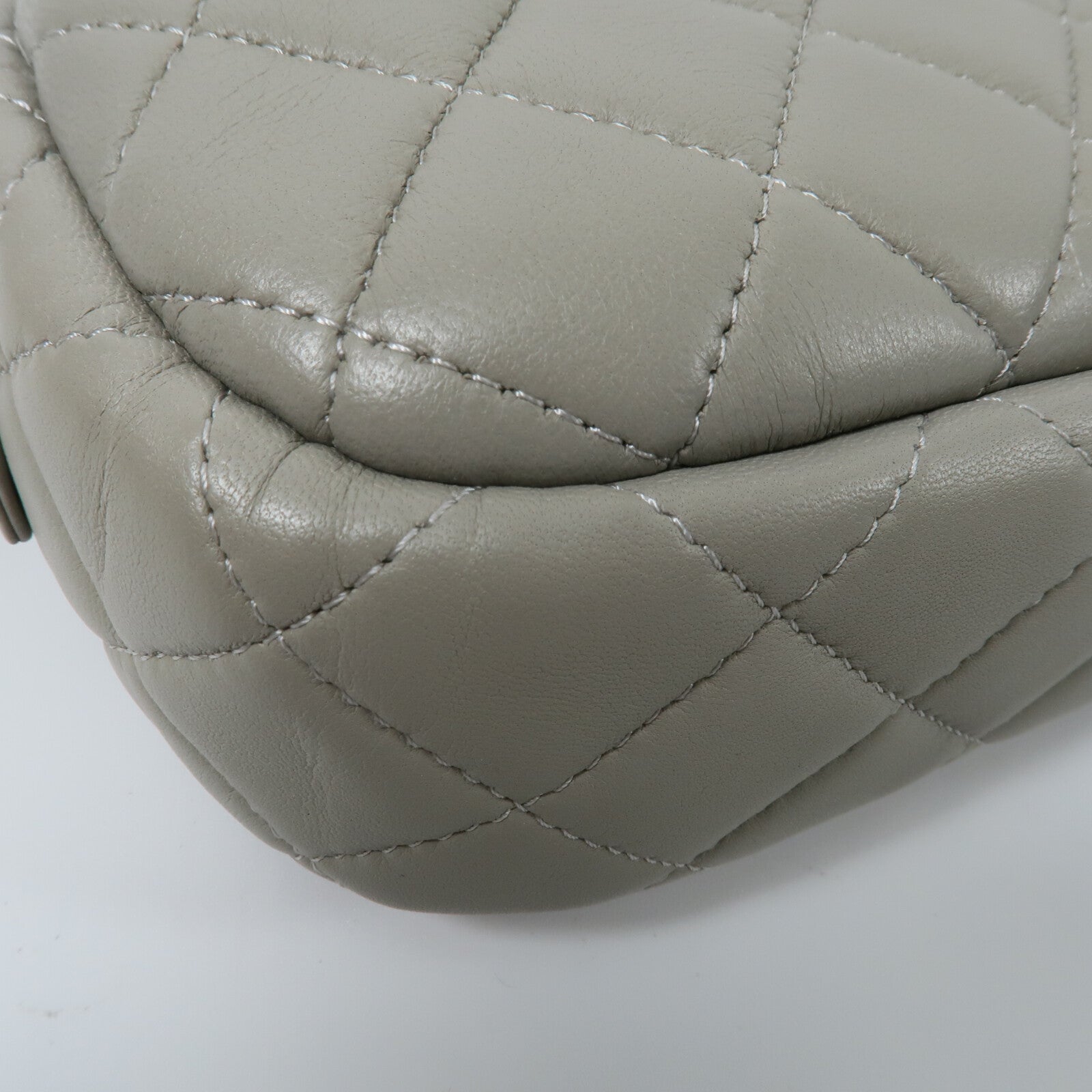 CHANEL 羊皮皮革Camera Bag鏈帶肩背袋