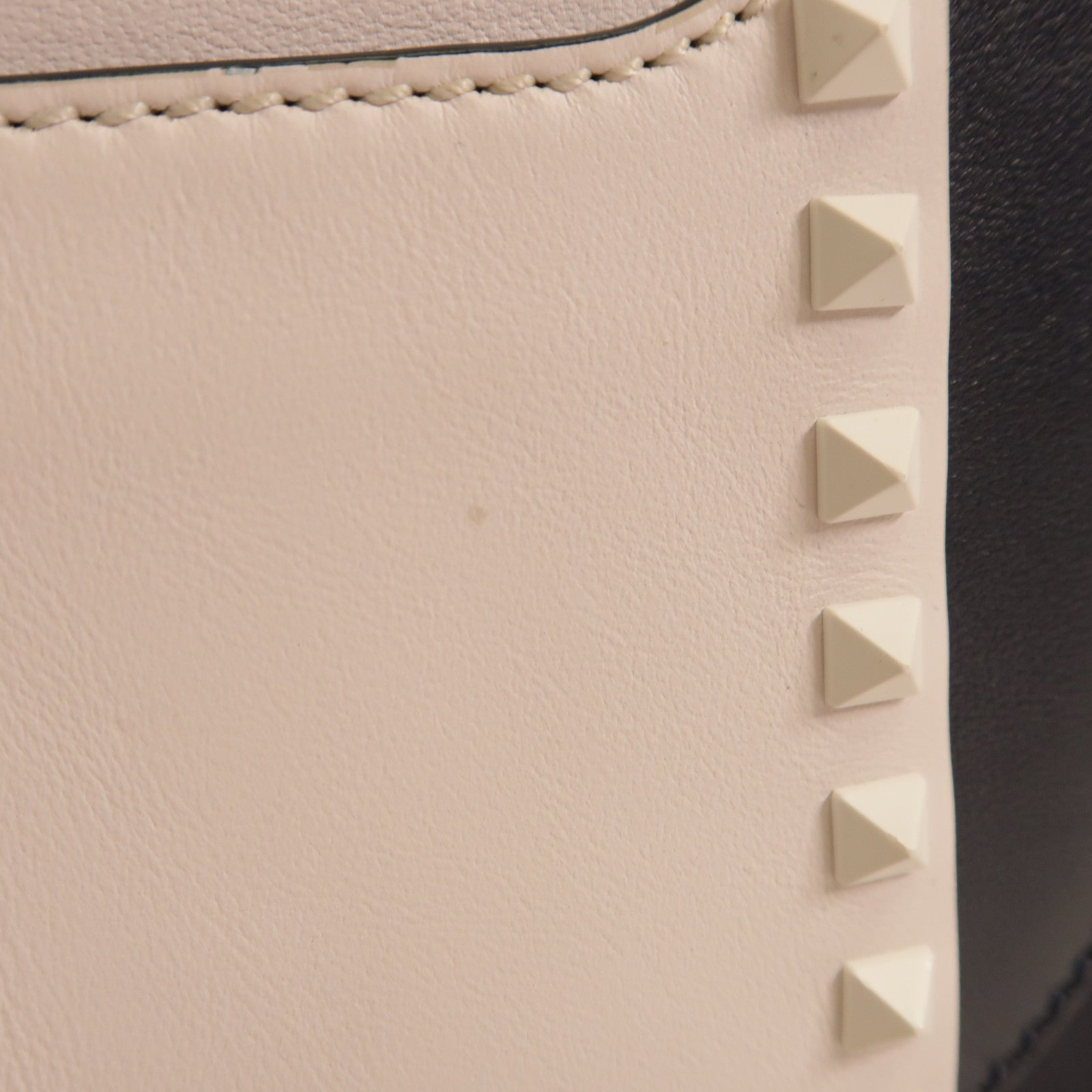 Valentino 牛皮皮革Shoulder Bag肩背袋